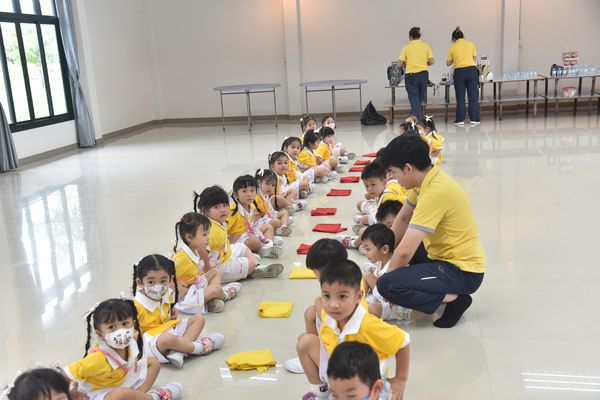 โรงเรียนปรีชานุศาสน์